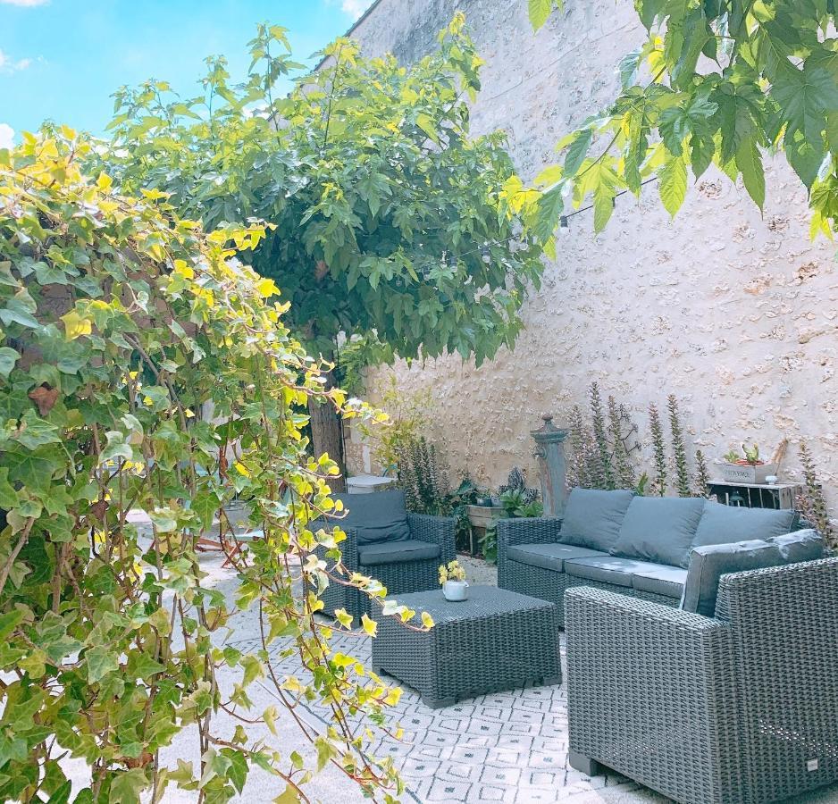 Chambre D'Hotes Les Bains Du Bruant Saint-Porchaire ภายนอก รูปภาพ